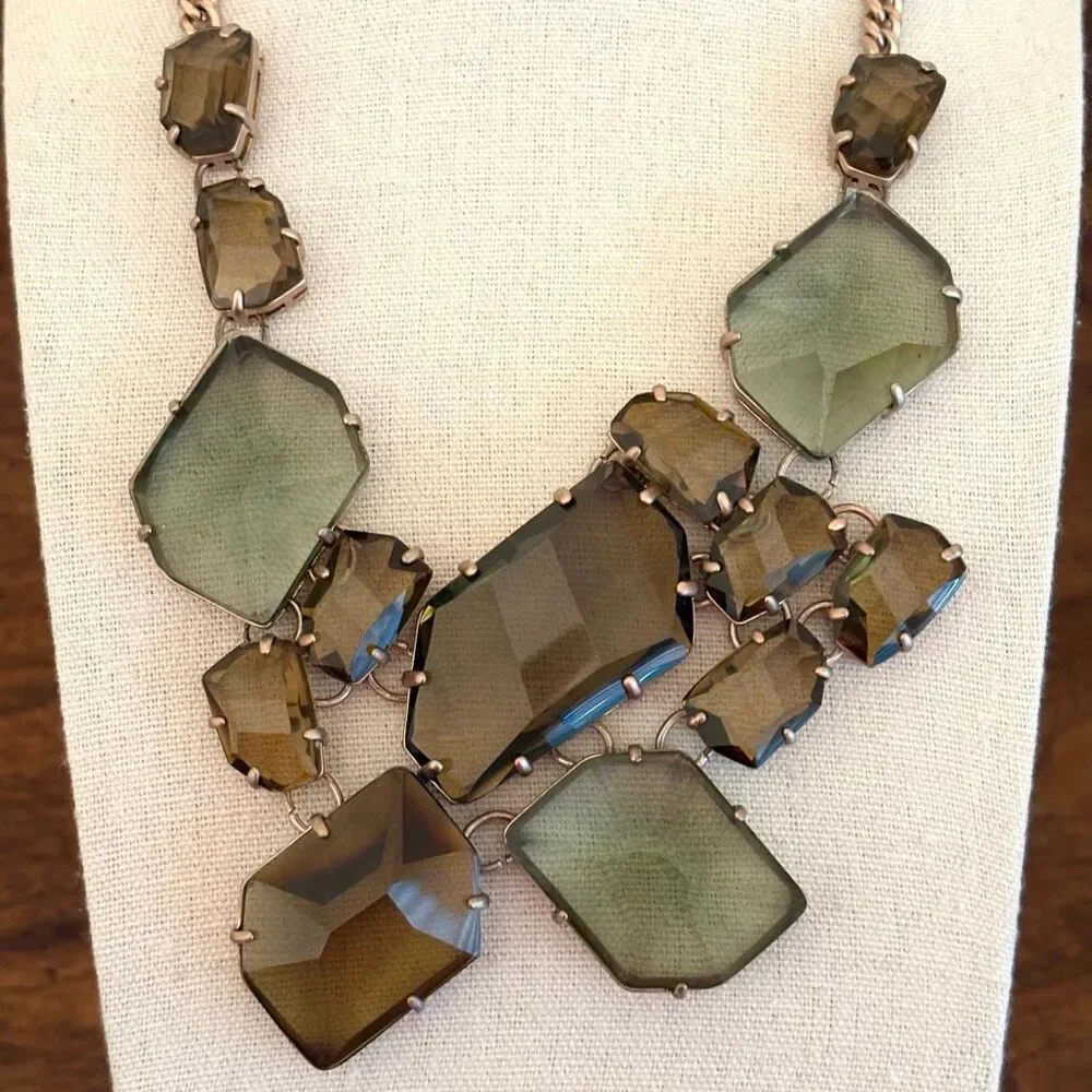 Madewell | Chunky Jewel Statement Necklace | 18” Adjustable - Picture 2 of 3